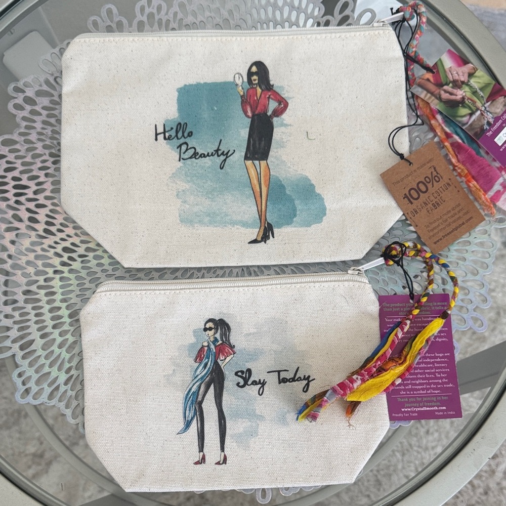 NWT Stylish Canvas Pouches with Fashion Illustrations